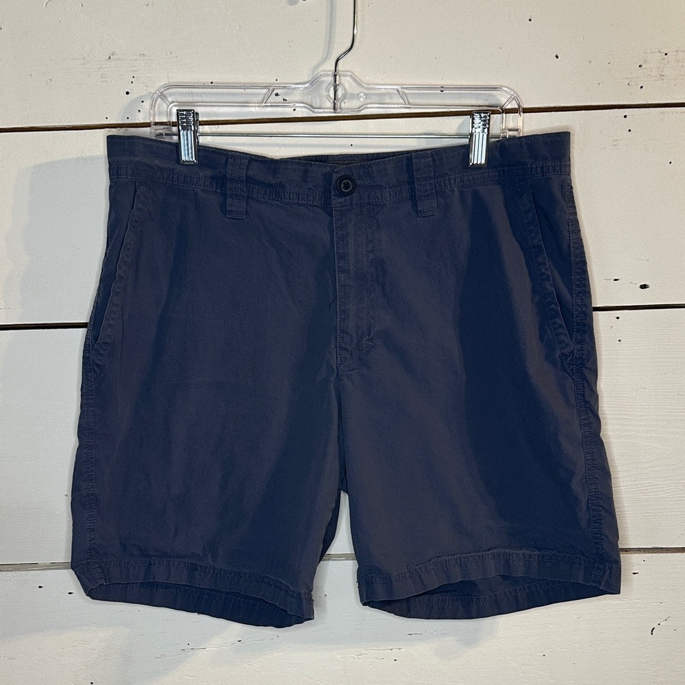 Columbia Men’s Navy Blue Washed Out Shorts